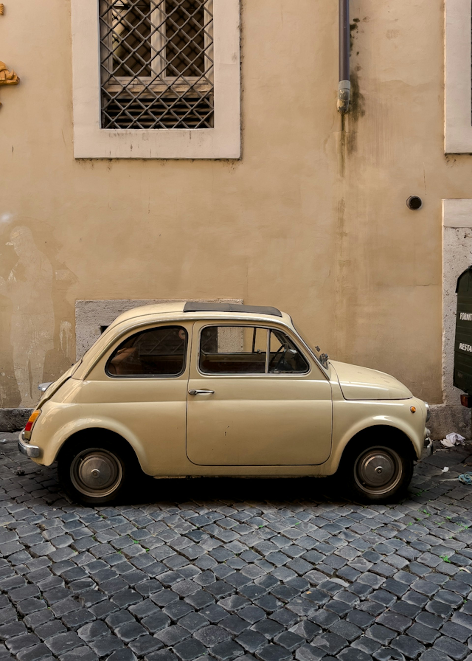 Old Car in Rome